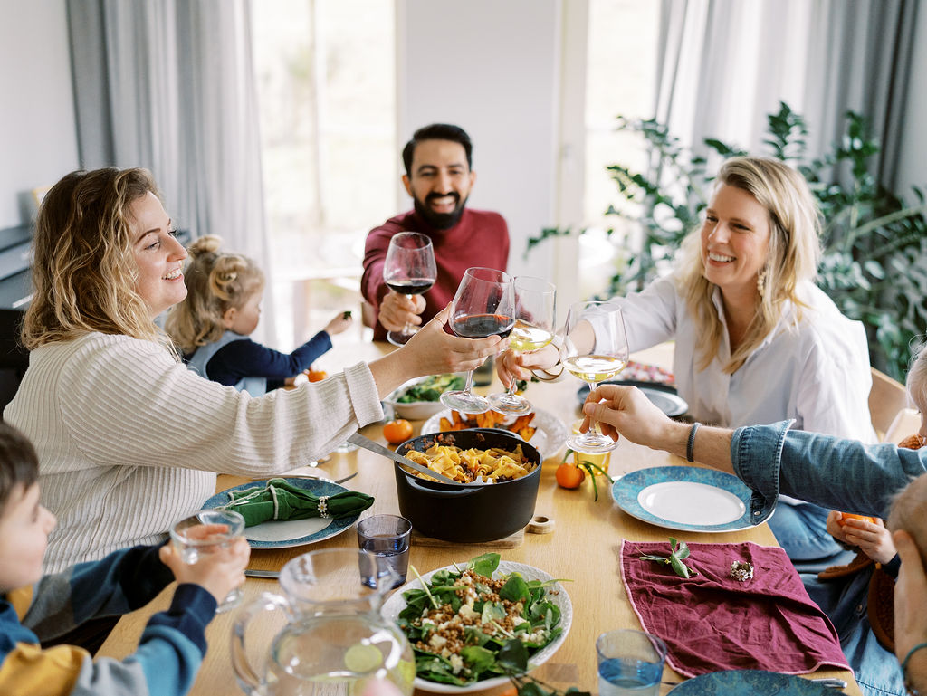 The Family Table - Arrive, Eat, Play